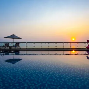 **** Hotel Serene Vietnam